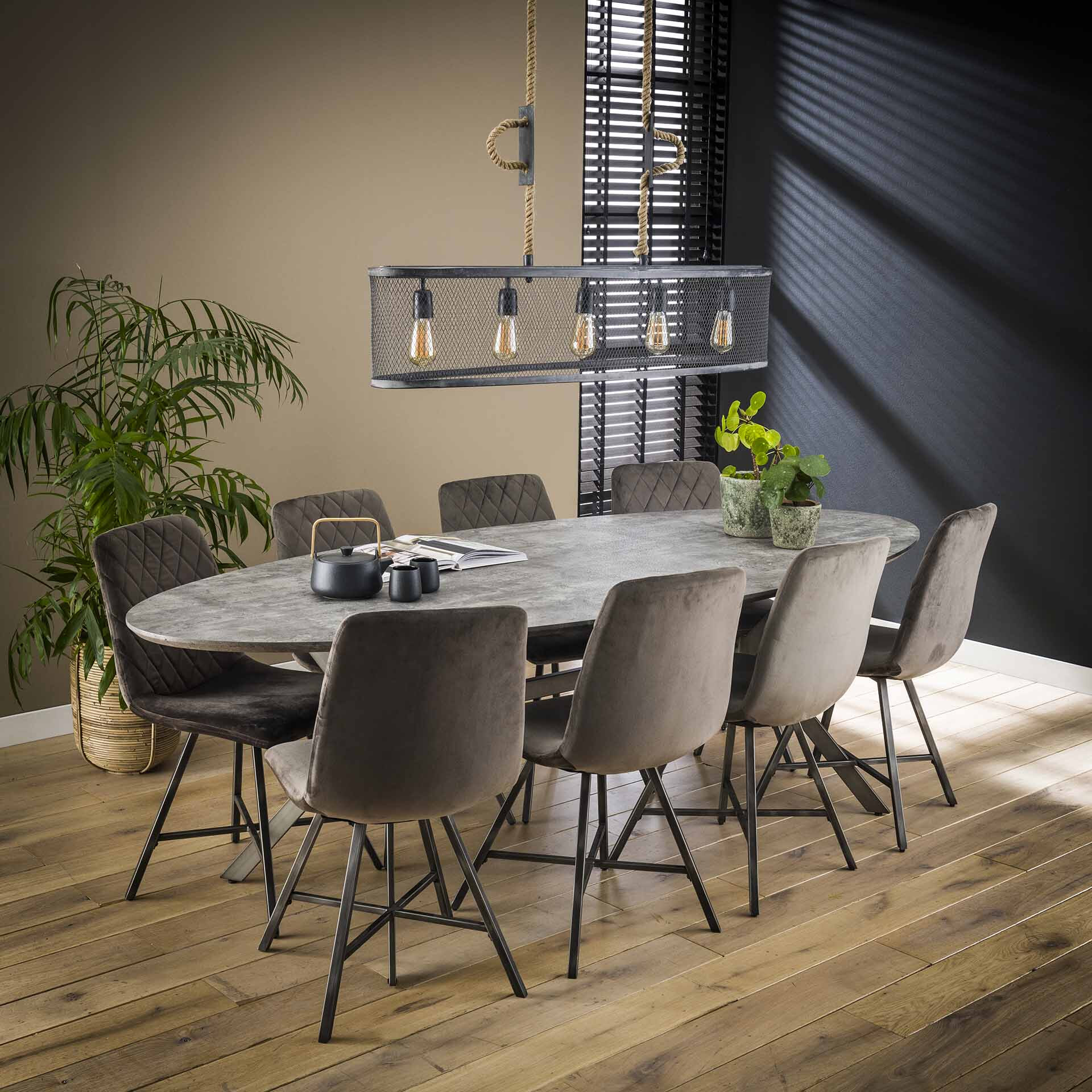 LifestyleFurn Ovale Eettafel 'Nola' 240 x 105cm, 3D-betonlook