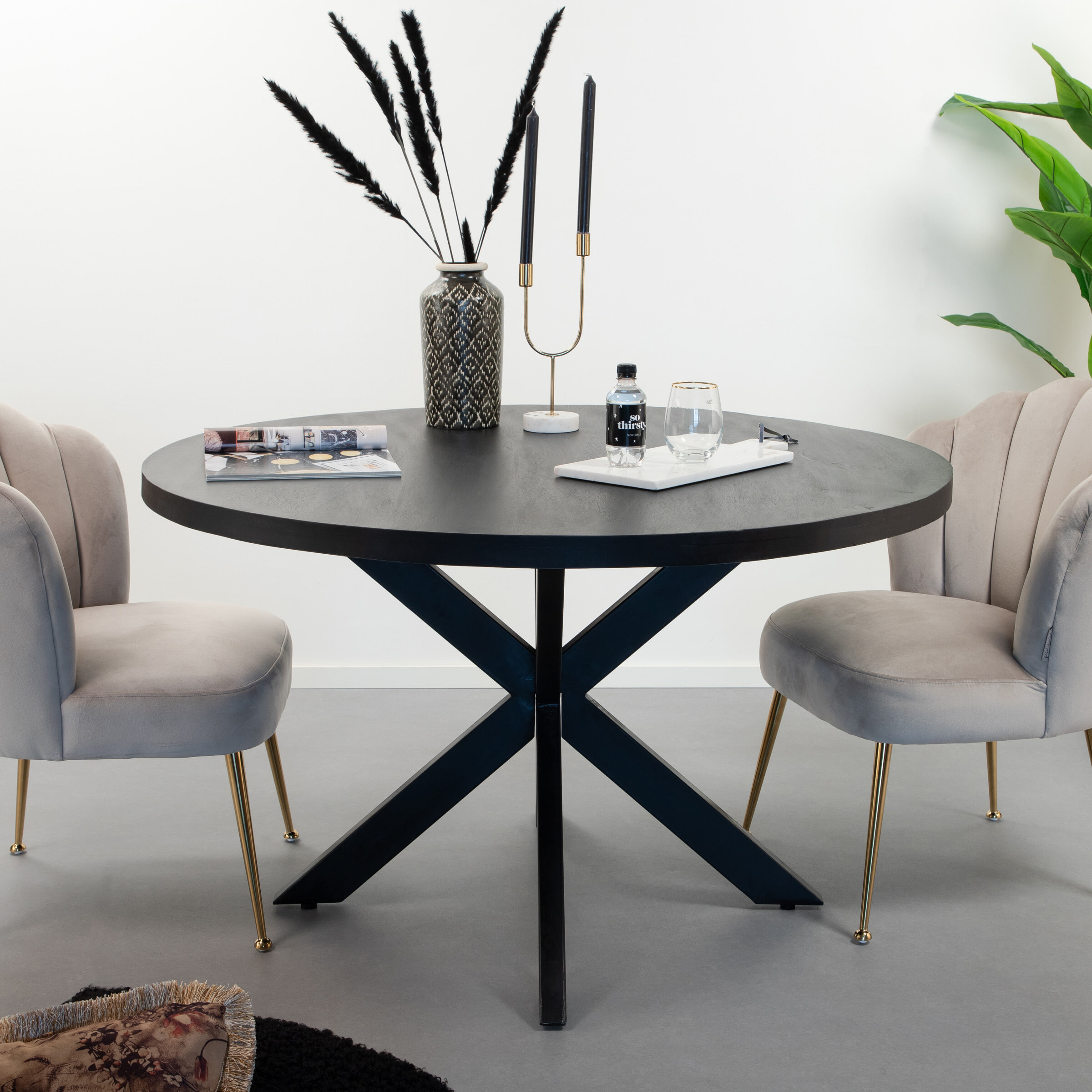 LivingFurn Ronde Eettafel 'Kala' 150cm Mangohout, kleur zwart