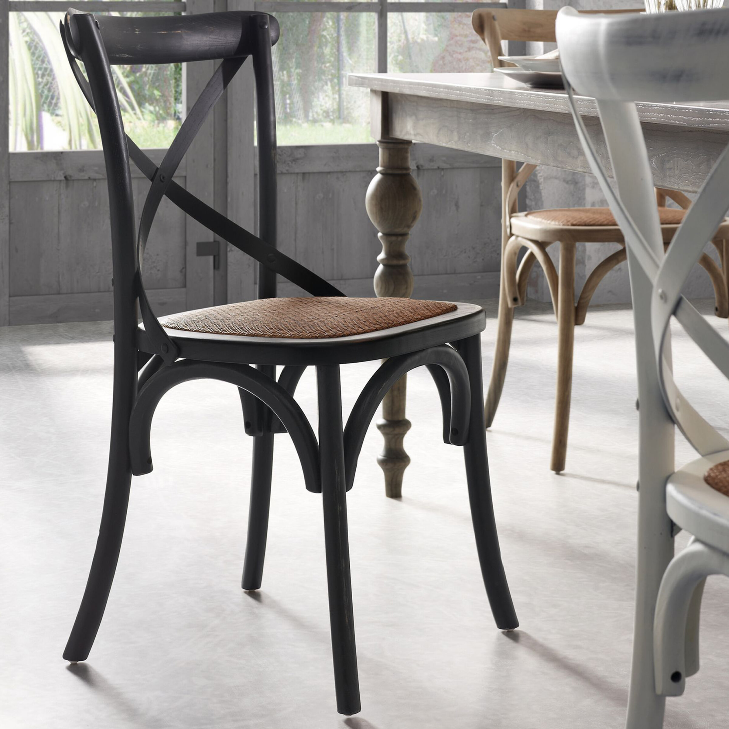 Kave Home Eetkamerstoel 'Alsie' met rotan zitting, kleur Zwart